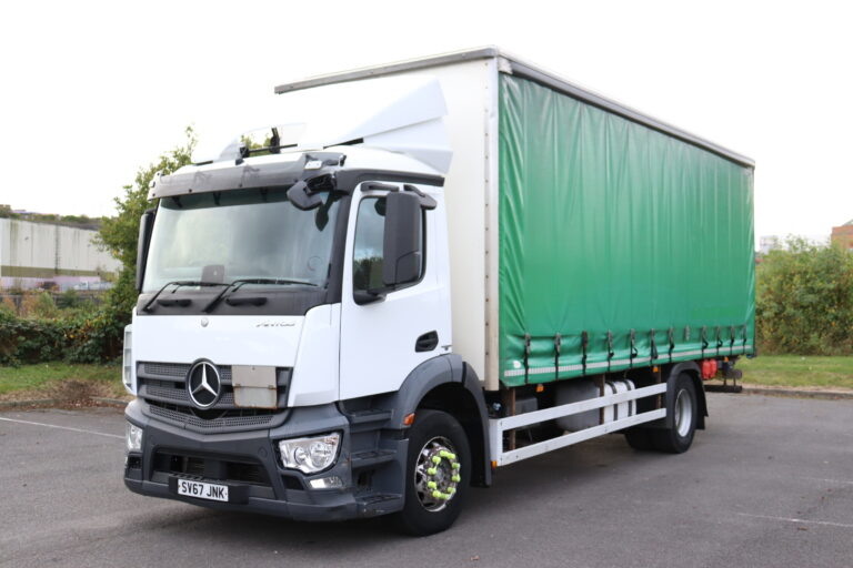 Mercedes Antos 1833 25Ft Curtainside for sale comvex trucks uk export