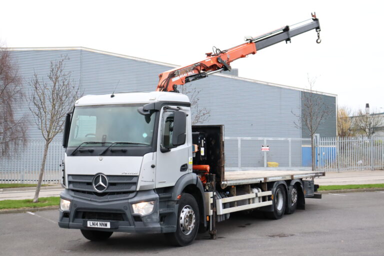 Mercedes Antos 2533 6x2 Atlas 105.2 Crane Flatbed for sale comvex trucks uk